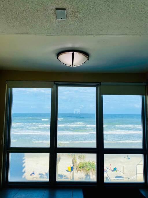Spectacular Ocean View Lägenhet Daytona Beach Exteriör bild